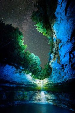 our-amazing-world:  Pandora by Stefan Bo Amazing World beautiful