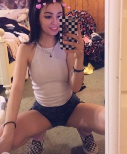 missriss18:  Reblog if you’d cum for me while a sat on your