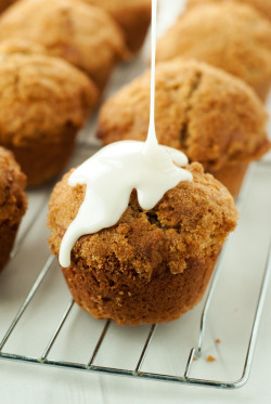 fullcravings:  Cinnamon Streusel Coffee Cake Muffins   Like this