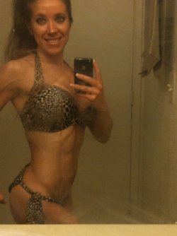 dailyfitnessbabes:  Fit bitches