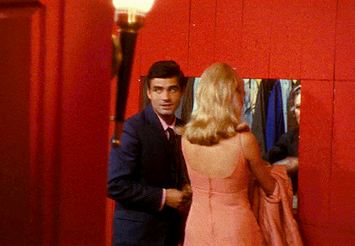 monroe-marilyn:Les Parapluies de Cherbourg (1964) dir. Jacques