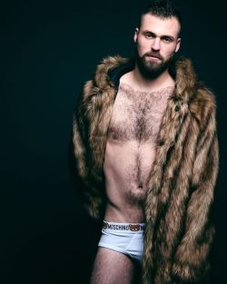 ryan-seth:I’m loving this fur coat! @treysphotostudio #instagay