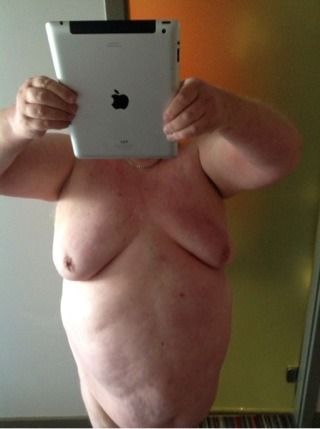 supergrissom:  bigsexymanboobs:  Titty heaven  Please post more  Moobs are love