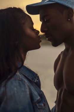 blackloveisabeautifulthing:  We accept the Love we think we deserve.