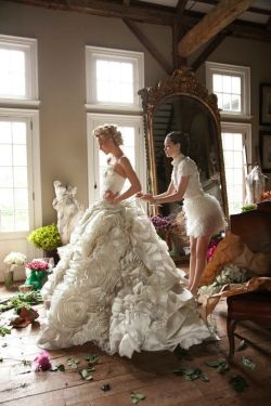 honestlyyounghologram:  Luxurious Wedding Gowns Galore