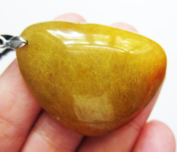 sdlgiftstore:  91.5ct 39x29x12m Big Nature Rutilated Quartz Crystal