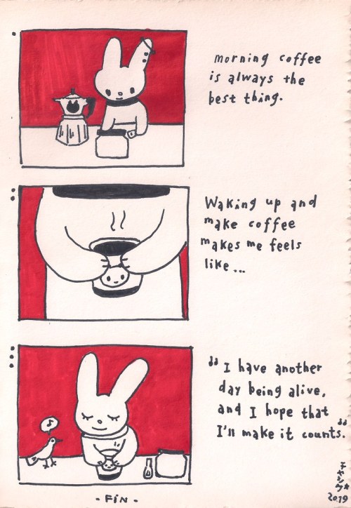 chuckchunk: coffee = life !!!!!!!! 