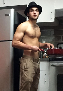 zacefronsbf:  dylansprayberry: When u spend three hours cookin