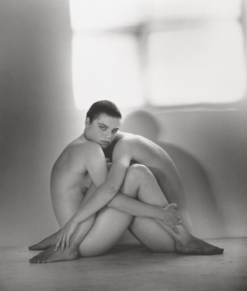 vivipiuomeno1:  Herb Ritts (American, 1952-2002) Stina and Cordula,  Hollywood 1989 