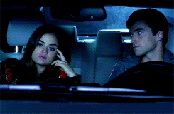 emilianclarke-deactivated201410:  Ezria 4x19 