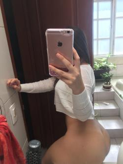 latinashunter:  Latina Showing Off Her Sexy Sweet Booty+Pussy!