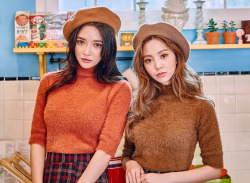korean-dreams-girls:   Lee Chae Eun & Sung Kyung - September