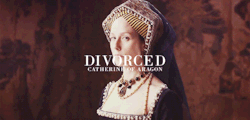 katiemcgrath:   I’m Henry VIII, I had six sorry wives. Some