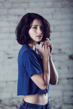 emilysteaparty:  joelemke:  Emily Rudd on Flickr.  hello it me