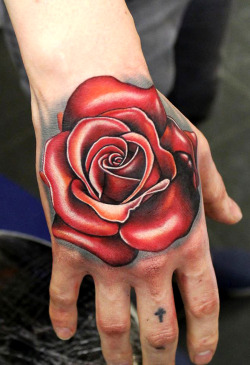 thievinggenius:  Tattoo done by Phatt German.