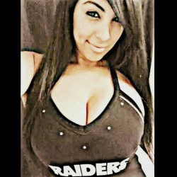 Not a raiders fan but they have the finest female fans!!! Just like @alicia_jessicaa football Sunday!!!! @alicia_jessicaa @alicia_jessicaa