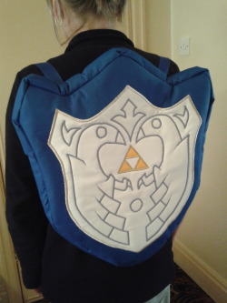 tavington:  Wind Waker Mirror Shield backpack Whew! Finally finished!