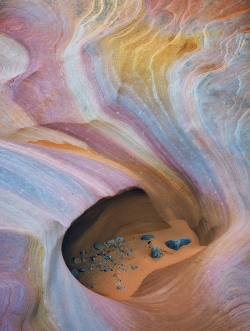 radicooler:  pomeray:  Colorful Layers of Sedimentary Rock (Valley