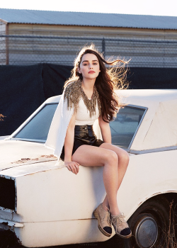 sunsparkled:  Emilia Clarke covers Glamour Paris April 2014 