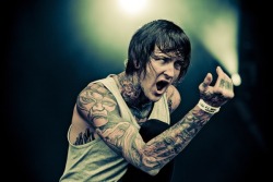 milf-hunting:  Mitch Lucker - Suicide Silence 