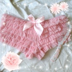 fatal-doll:  Princess accessories :3 