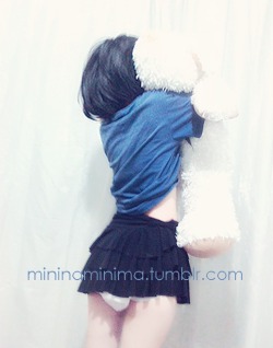 mininaminima:  Baby girl with binkie and big plushie. 