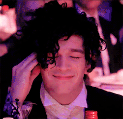 cobainshealy: the 1975′s reaction to winning “British Group”