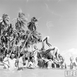 borbor1:  WW2 American soldiers at the beach From a 1943 Life