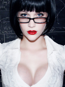 sexyhotgirlz:  sexy geeks