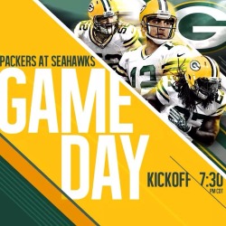 fyeahgreenbaypackers:  GO PACK GO, IT’S GAME DAY!