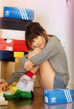 arimurakasumi-ch:  http://zignote.com/ArimuraKasumiCh