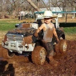 customroadie:  dieselsanddaisydukes:  this will be my kid, parenting