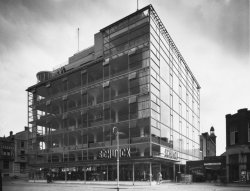 germanpostwarmodern:  Department Store “Schunck” (1934-35)