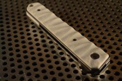 cuscadi:  Boker Kwaiken Flipper “angeldust” custom made ceraglas