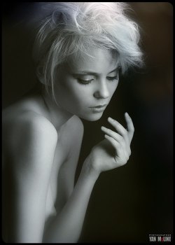 amazing talent:model/photographer Irina Nekludovahere as a model…best