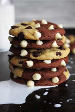 do-not-touch-my-food:Half Brownie Half Cookie