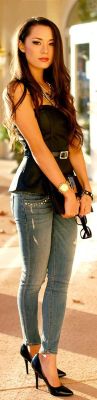 babesinjeans:  Babe in Jeans