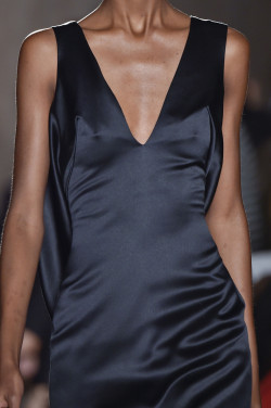 lushclub:  lushclub:  vogue-is-viral:  Zac Posen Fall/Winter 2015