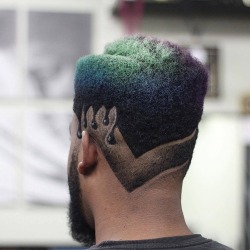 theflagburner:  Black barbers are wizards