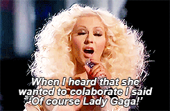 mother-gaga:  Christina Aguilera talking about Gaga on The Voice.