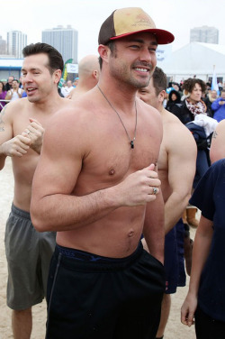 hotfamous-men:  Taylor Kinney