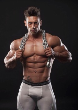 the-swole-strip:  francisco dominguez  http://the-swole-strip.tumblr.com/