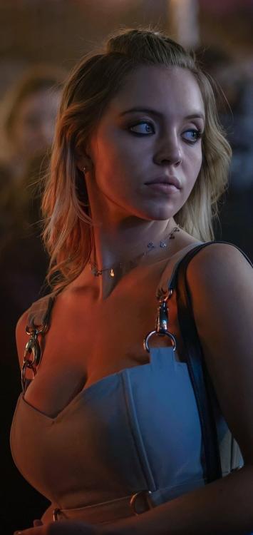 starlets:Sydney Sweeney