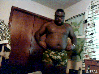 Hot black chubby! :)