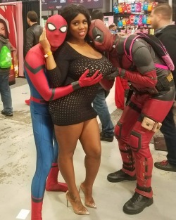 Even the heroes have fun at Exotica checking out @officialclubmasi www.dukehhdolls.com #sexdolls #lovedoll #sextoy @exxxotica #exxxoticanj #exxxotica17 #titsfordays (at New Jersey Convention and Exposition Center)