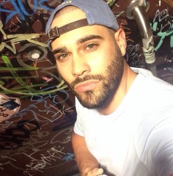theattractiveboys:  Justin