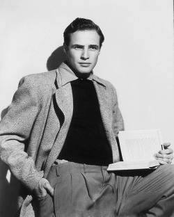 wehadfacesthen:  Marlon Brando, 1955  “That’s a part of the