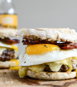 second-breakfastt:  Bacon Breakfast Burgers with Maple Aioli