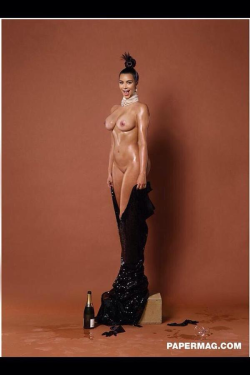 ableman061:  theverykenyans:  Kim Kardashian full Frontal Nude