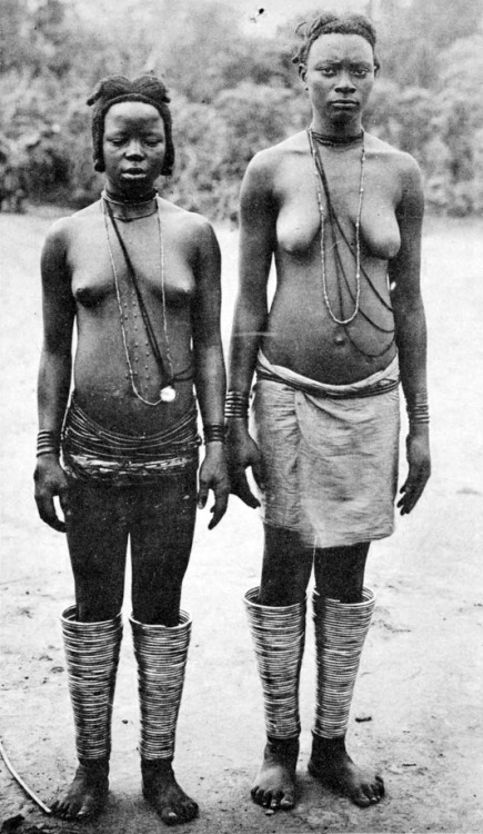 ukpuru:  Picture of Igbo girls with nja, brass coil anklets. Early 20th century. [Postcard] 